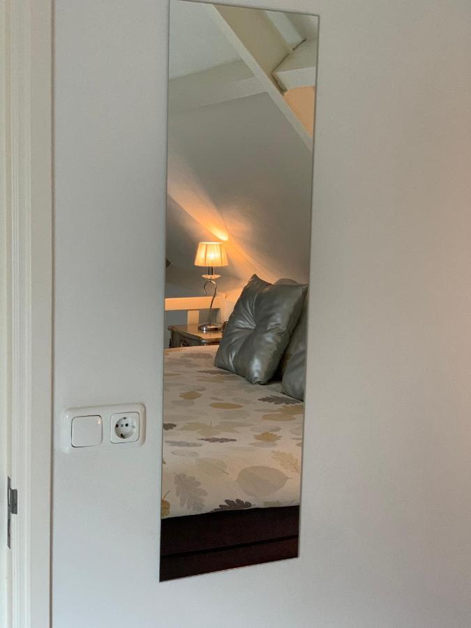 Bed & Breakfast Heitse Heythuysen Bagian luar foto
