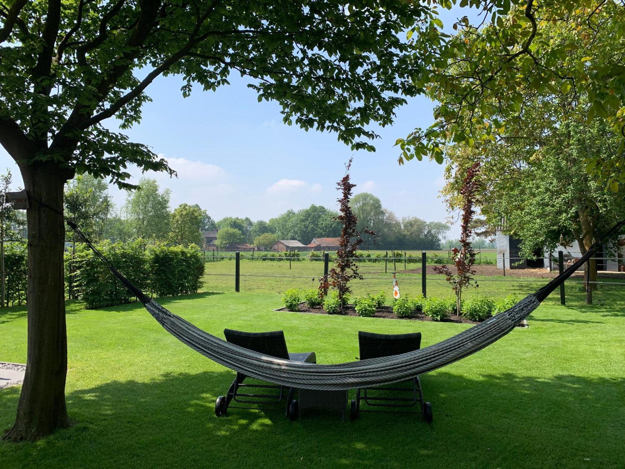 Bed & Breakfast Heitse Heythuysen Bagian luar foto